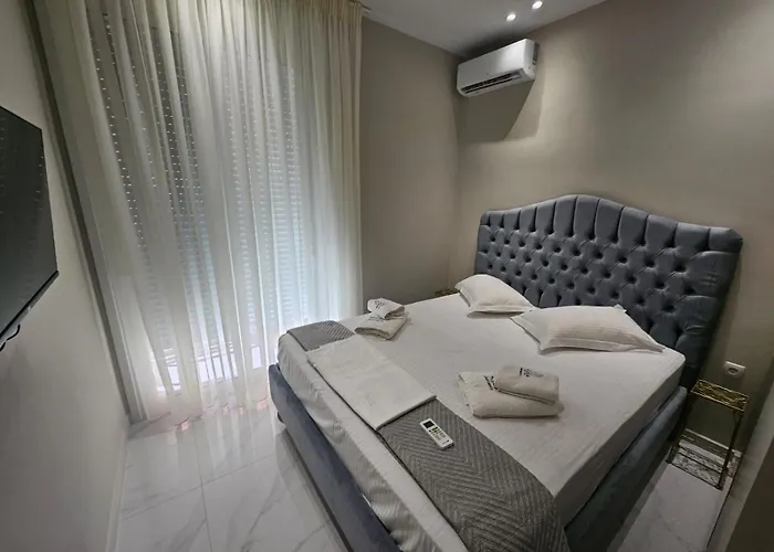 Agora Luxury Flat 3 *